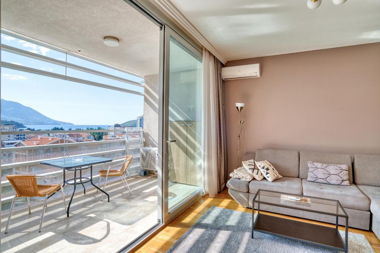 Sea View Apartments In Budva Exterior photo