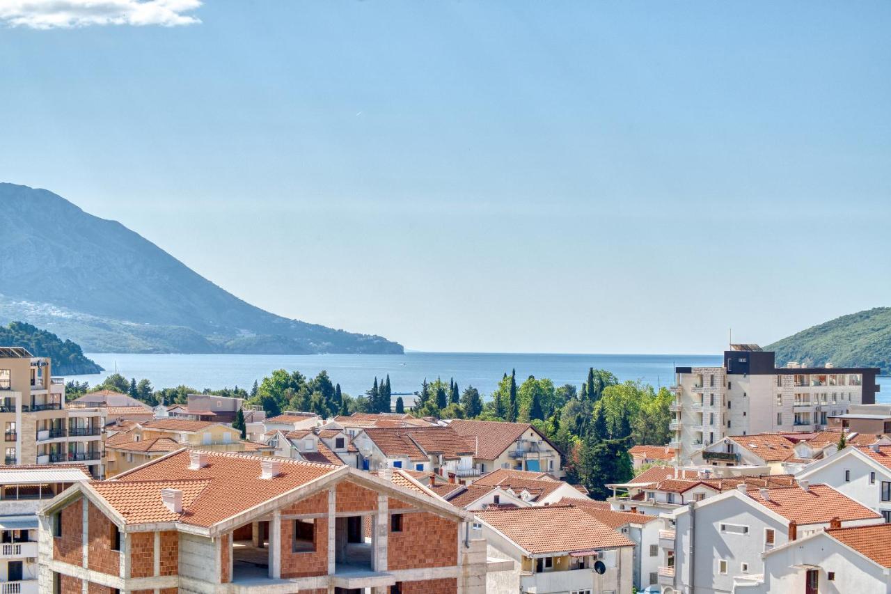 Sea View Apartments In Budva Exterior photo